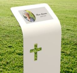 b77f49524cde92e72ca7116460d34c0e74b14c3f_Identification_Stand_Peleman_met_kruis_S.jpg